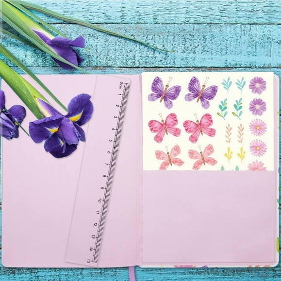 Journal and pen bundle (more items added to bundle. NO CHANGE IN PRICE!) - Picture 4 of 16